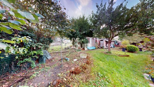 A VENDRE : Terrain à bâtir de 427 m²