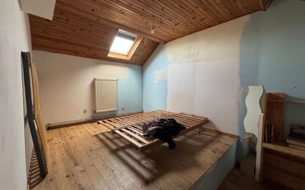 Maison à vendre    5 pièces •  Aulnois-sous-Laon