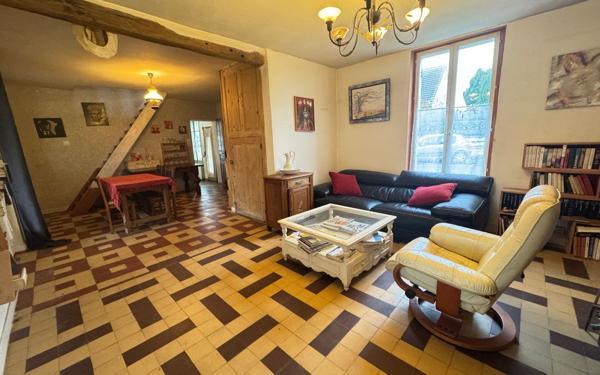 Maison à vendre    5 pièces •  Aulnois-sous-Laon