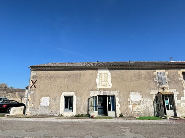 Maison charentaise Nancras