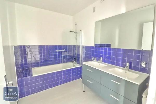 Appartement à louer 4 pièces 87.36m²