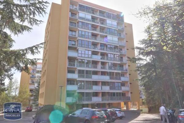 Appartement à louer 4 pièces 87.36m²