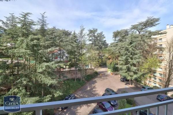 Appartement à louer 4 pièces 87.36m²