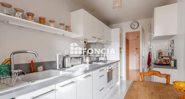 À vendre Appartement 5 pièces 115 m² - Aix-en-provence 13100