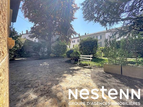 À vendre: Centre Belleville-en-Beaujolais (69220) - Maison de caractère sur 920 m² de terrain