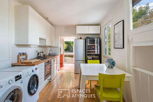 Maison et ses terrasses dans un écrin de verdure à Sèvres Rive-Gauche