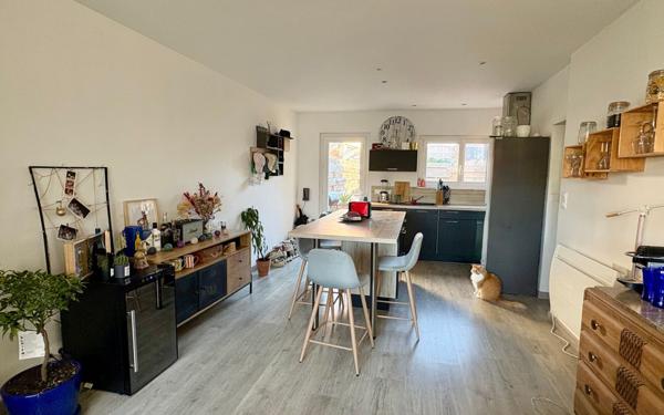 Appartement à vendre    4 pièces • 77 m2 Tosse