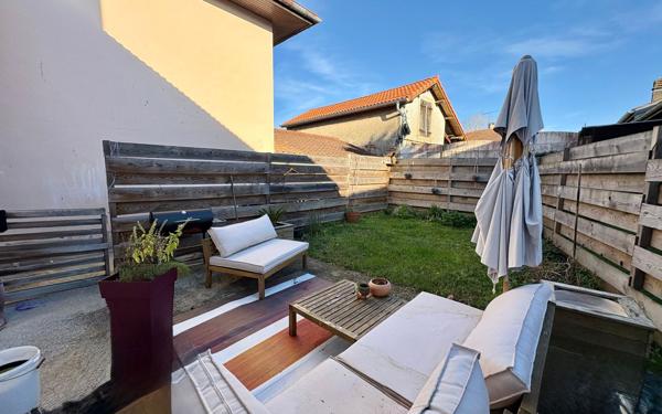 Appartement à vendre    4 pièces • 77 m2 Tosse