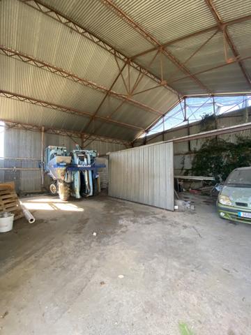 Saint-Martin-de-Sanzay (79290) ref 53559 secteur SAINT MARTIN DE SANZAY terrain de 3132 m² avec bâtiment de 200m²