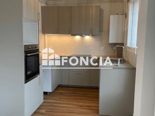 Location Appartement 3 pièces 54.4 m² - 7 Rue Condillac Grenoble 38000