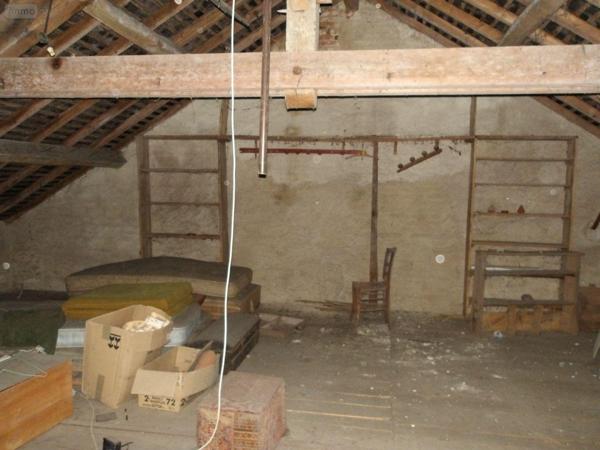Maison de ville à vendre à Boussac-Bourg en Creuse (23600), ref : 23010-113548