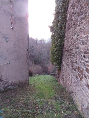 Maison de ville à vendre à Boussac-Bourg en Creuse (23600), ref : 23010-113548