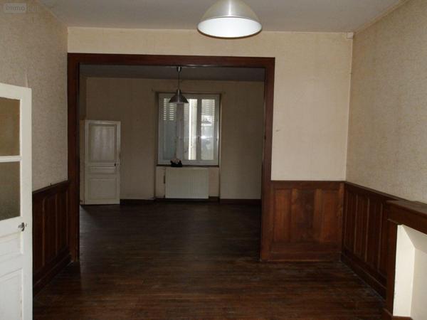 Maison de ville à vendre à Boussac-Bourg en Creuse (23600), ref : 23010-113548