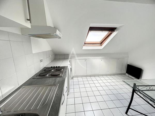 Maison de 220m² divisée en 4 appartements - 10 pièces