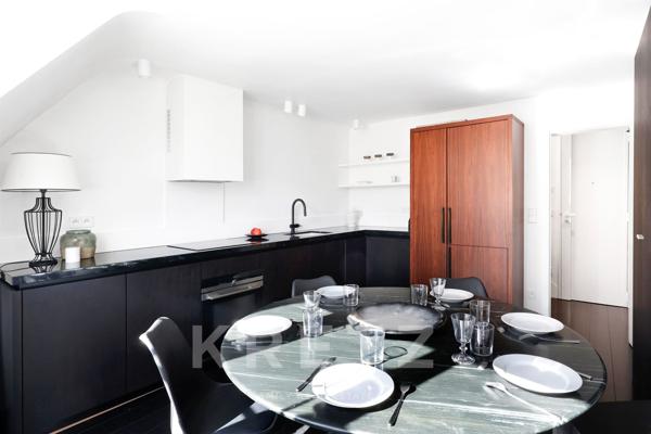 Dernier étage avec Terrasse - Palais Royal / Saint Honoré