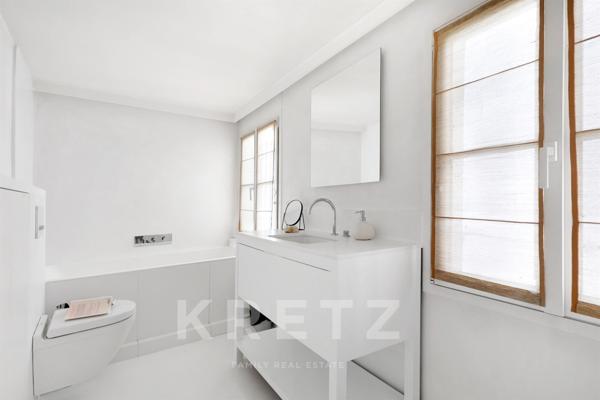 Dernier étage avec Terrasse - Palais Royal / Saint Honoré