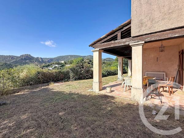 Maison à vendre  5 pièces - 142,48 m 2   MANDELIEU LA NAPOULE  - 06