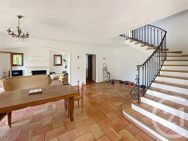 Maison à vendre  5 pièces - 142,48 m 2   MANDELIEU LA NAPOULE  - 06