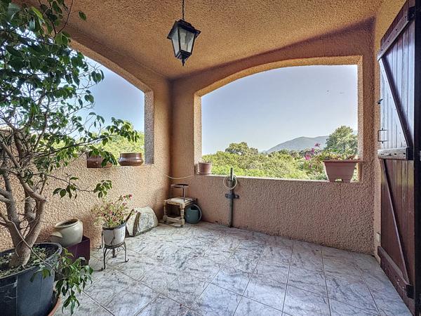 PRUNELLI-DI-FIUMORBO – MAISON 140 M² – 4 CHAMBRES – TERRAIN 1 453 M² – 370 000 €