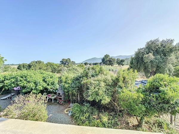 PRUNELLI-DI-FIUMORBO – MAISON 140 M² – 4 CHAMBRES – TERRAIN 1 453 M² – 370 000 €