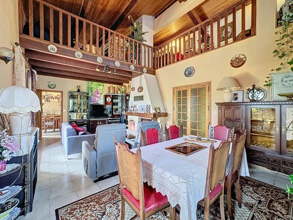 PRUNELLI-DI-FIUMORBO – MAISON 140 M² – 4 CHAMBRES – TERRAIN 1 453 M² – 370 000 €