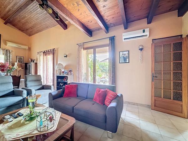PRUNELLI-DI-FIUMORBO – MAISON 140 M² – 4 CHAMBRES – TERRAIN 1 453 M² – 370 000 €