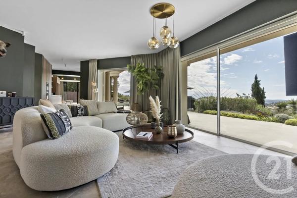 Maison à vendre  7 pièces - 300 m 2   STE MAXIME  - 83