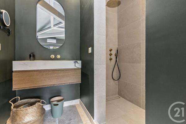 Maison à vendre  7 pièces - 300 m 2   STE MAXIME  - 83