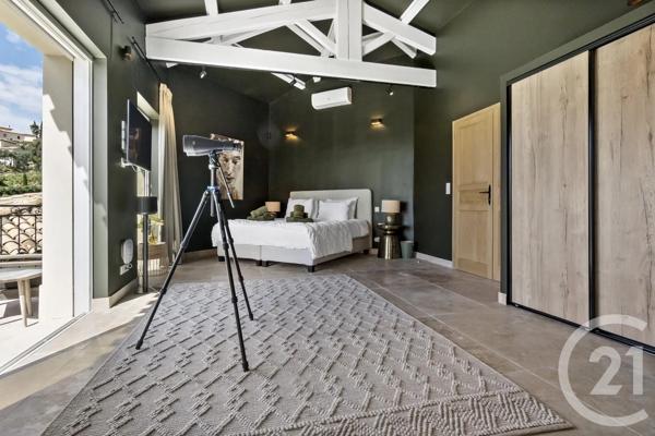 Maison à vendre  7 pièces - 300 m 2   STE MAXIME  - 83