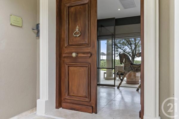 Maison à vendre  7 pièces - 300 m 2   STE MAXIME  - 83