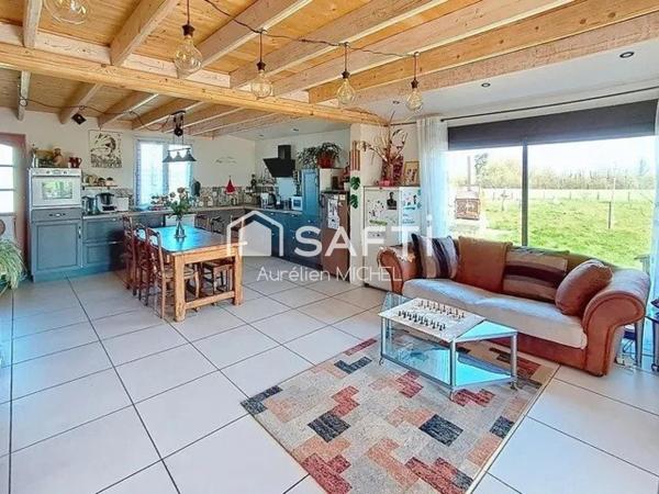 Appartement 3 chambres de 90 m2 avec jardin de 450m2