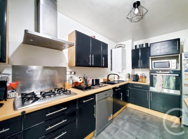 Appartement F3 à vendre  3 pièces - 75 m2 PONTAULT COMBAULT - 77