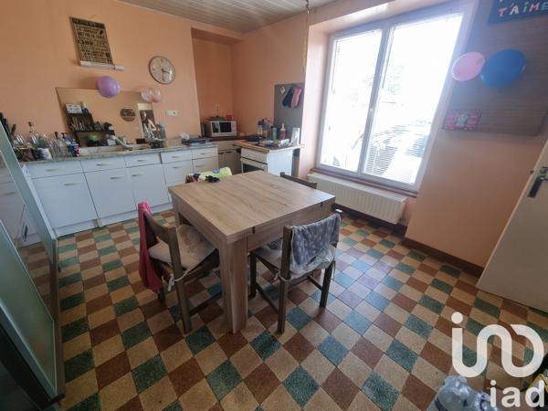 Maison à vendre 11 pièces 280 m² Bazoges-en-Pareds