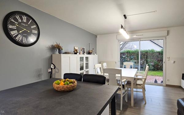 Maison à vendre    5 pièces •  Aubevoye