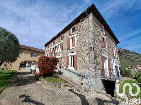 Maison à vendre 8 pièces 229,17 m² Sarras