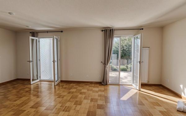 Maison à vendre    5 pièces • 90 m2 Lambesc
