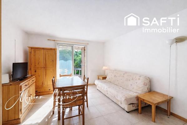 LES ISSAMBRES – DUPLEX AVEC JARDIN ET ENTRÉE INDÉPENDANTE, ESPRIT MAISON