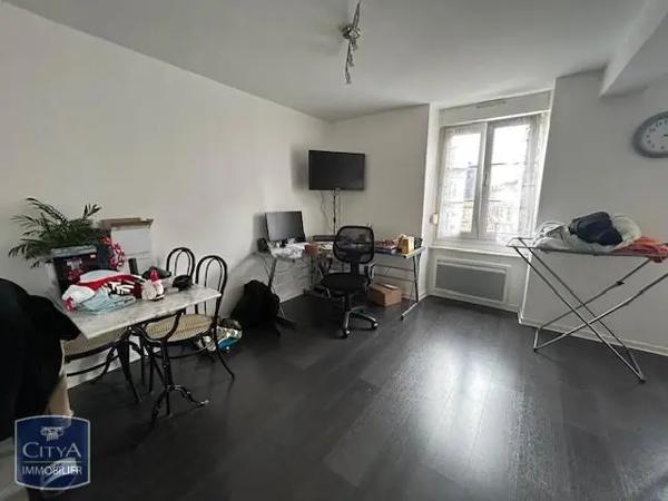 Appartement à louer 2 pièces 33.3m² Alençon (61000)