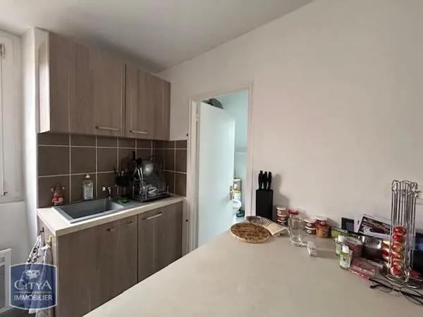 Appartement à louer 2 pièces 33.3m² Alençon (61000)