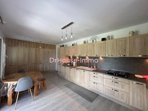 Maison à vendre 9 pièces de 236 m²