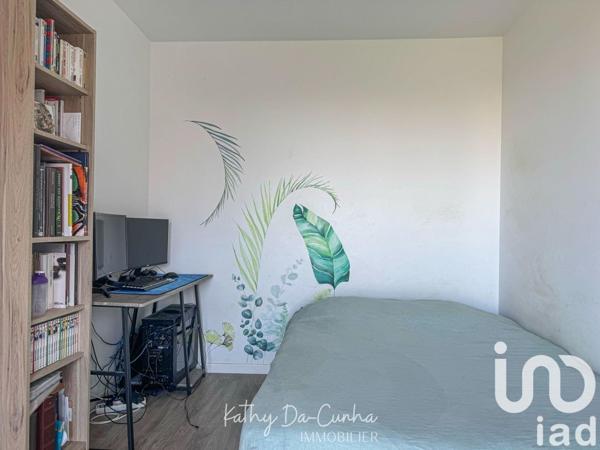 Appartement à vendre 4 pièces 70 m² Mantes-la-Ville