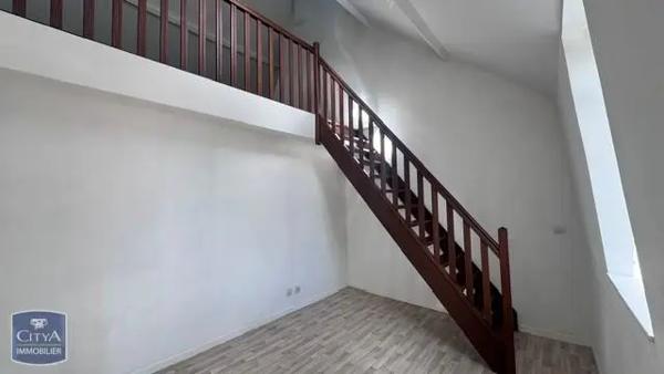 Appartement à louer 1 pièce 38m² Armentières (59280)