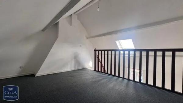Appartement à louer 1 pièce 38m² Armentières (59280)