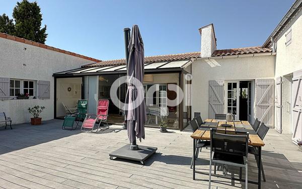 Maison à vendre    4 pièces •  Salles-sur-Mer