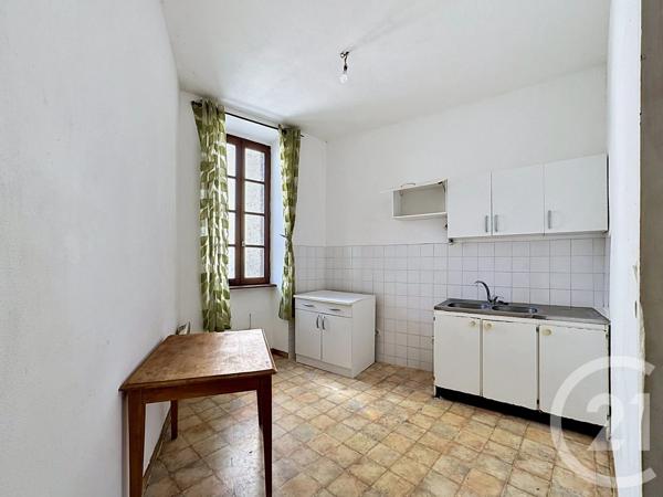 Immeuble à vendre  130 m 2   ST GIRONS  - 09