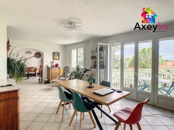 Roanne (42300) A VENDRE - ROANNE CENTRE VILLE - GRAND APPARTEMENT 4 CHAMBRES AVEC DEUX GARAGES