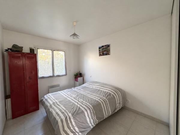Exceptionnel ! Dans un lotissement calme, belle villa en excellent état de type 5 et de 119 m2, terrain 905 m Alzonne (11170)