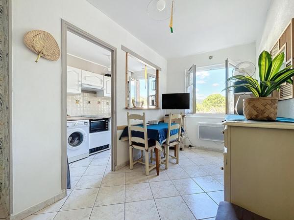 LAMALOU-LES-BAINS – Proche thermes et commerces