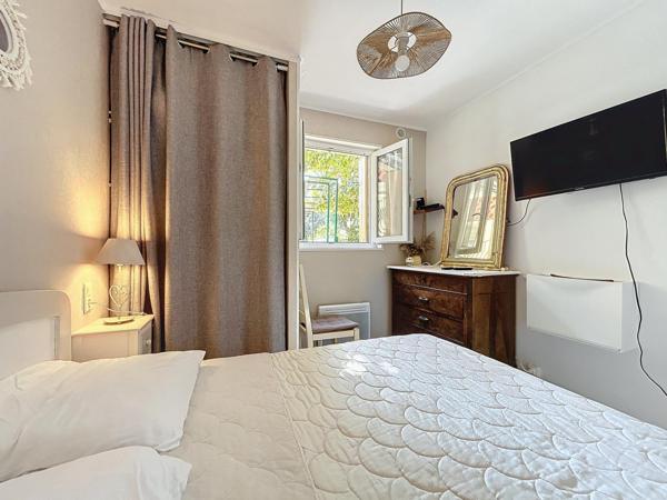 LAMALOU-LES-BAINS – Proche thermes et commerces