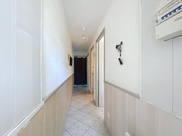 LAMALOU-LES-BAINS – Proche thermes et commerces